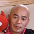 活泼可爱的发廊女孩